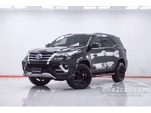 2017 Toyota FORTUNER 2.4 V SUV