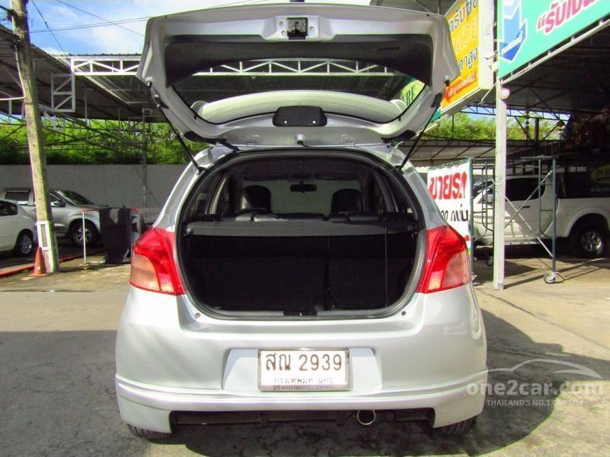 2006 Toyota Yaris G Hatchback
