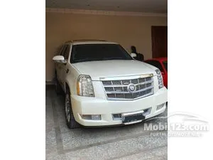 2012 Cadillac Escalade 6.2 Platinum SUV
