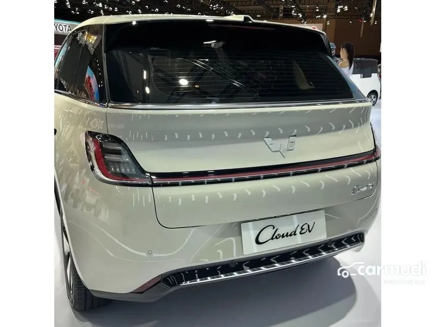 2024 Wuling Cloud EV EV Hatchback