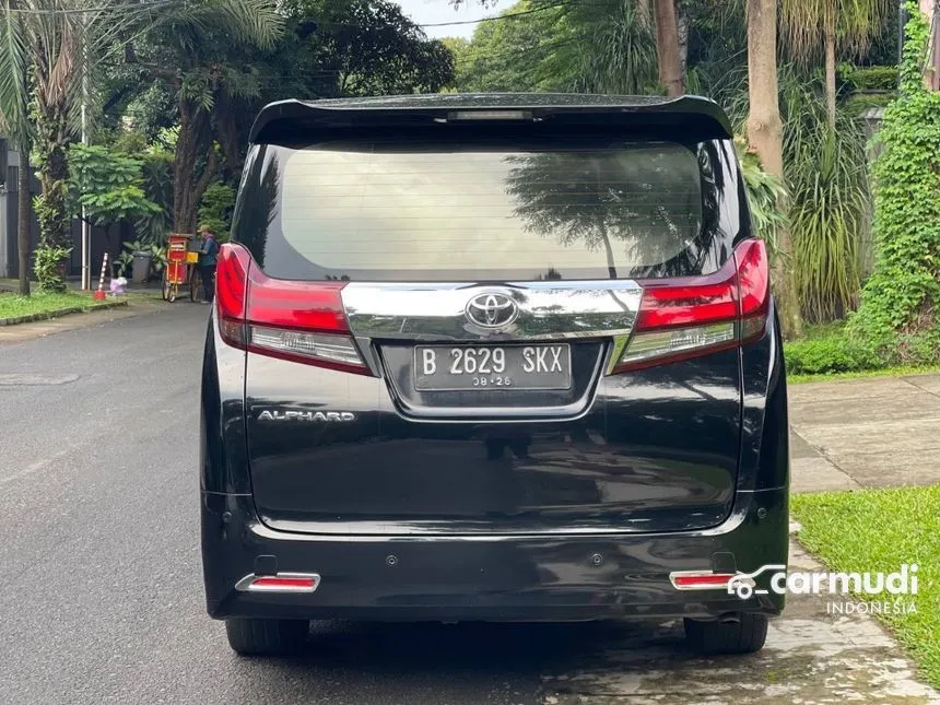 2016 Toyota Alphard X MPV