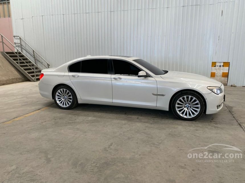 Bmw 740 2009