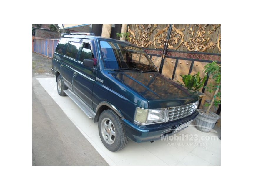 Jual Mobil Isuzu Panther 1996 2.2 Manual 2.2 di Jawa Timur Manual MPV