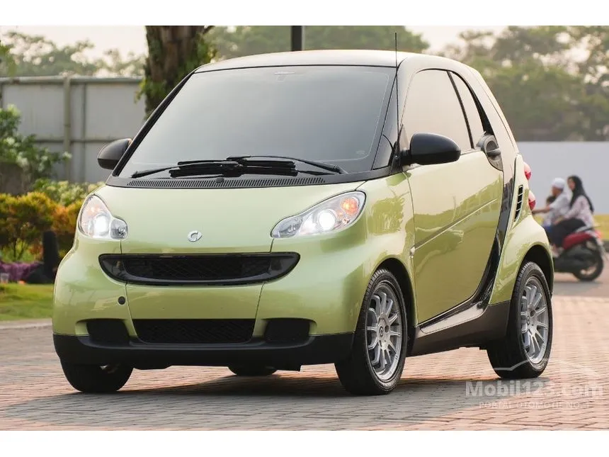 2011 smart fortwo Pure Coupe