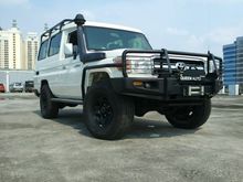 2012 Toyota Land Cruiser 4.5 LC70 V8 4.5 Manual SUV Offroad 4WD