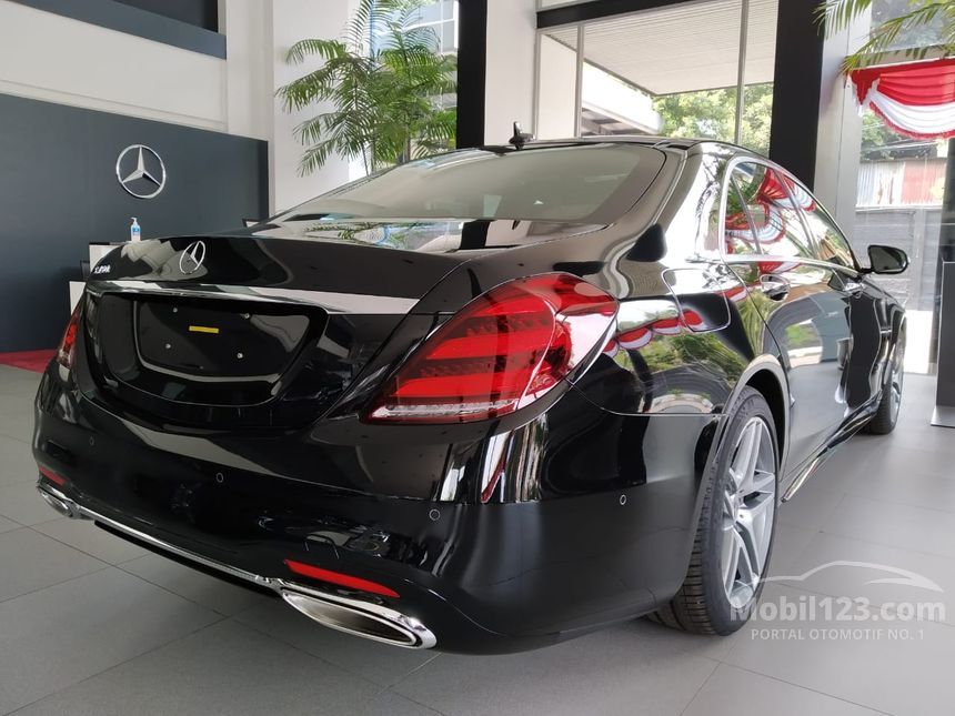 2019 Mercedes-Benz S450L Sedan