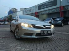 (TDP 15jt) Free Honda Beat CWFI On the Road Honda Civic 1.8 AT New Model 2012 Silver Metalik