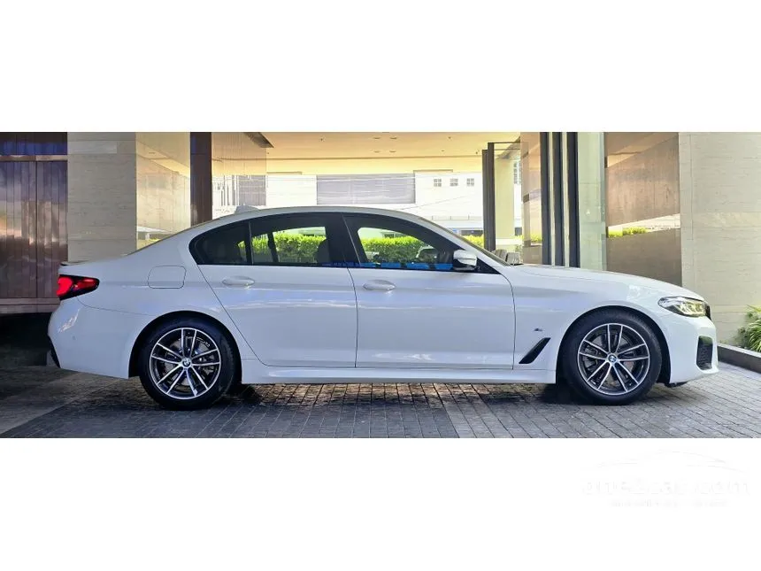 2021 BMW 520d M Sport Sedan