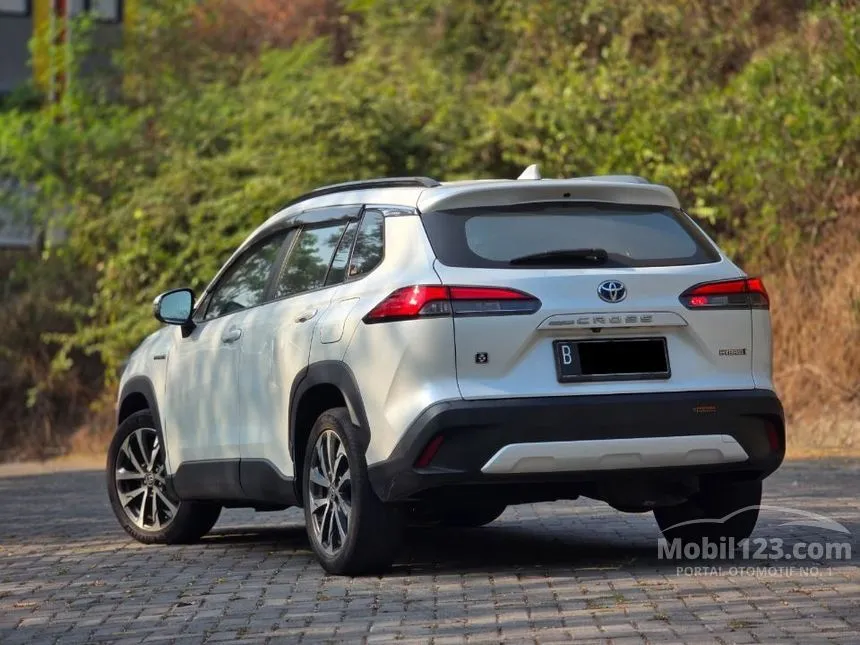 2021 Toyota Corolla Cross Hybrid SUV