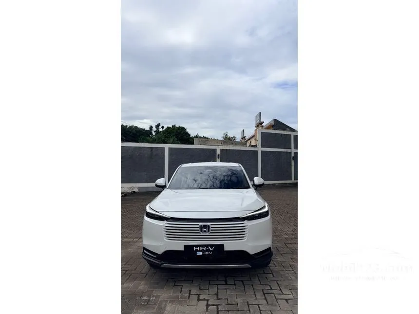 2025 Honda HR-V e:HEV SUV