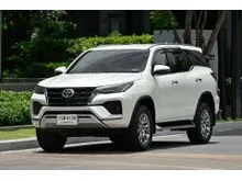 2021 Toyota FORTUNER 2.4 (ปี 15-25) V SUV