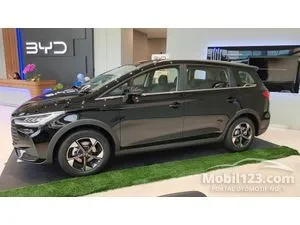 2026 BYD M6 Superior 7-seaters MPV