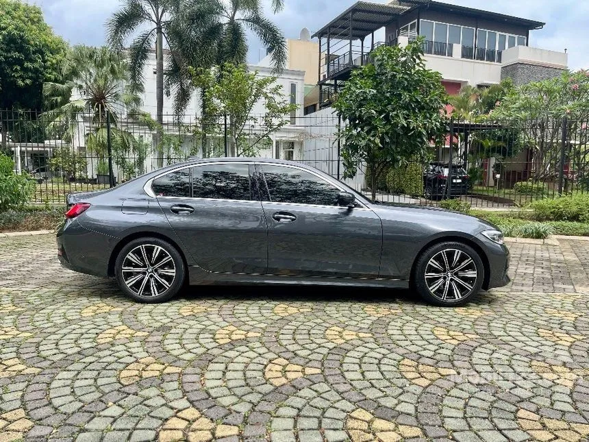 2022 BMW 320i Sport Sedan