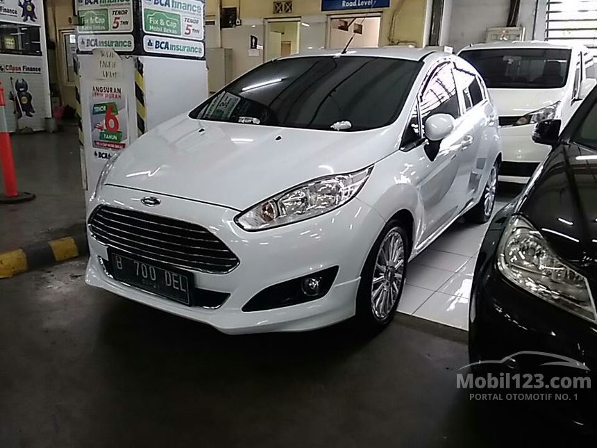 Jual Mobil  Ford  Fiesta  2021 EcoBoost  S 1 0 di DKI Jakarta 