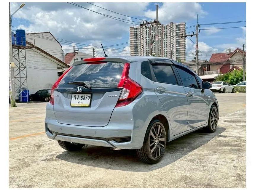 2022 Honda JAZZ S Hatchback