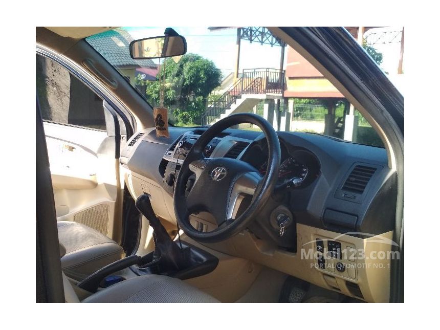 2015 Toyota Hilux G Dual Cab Pick-up