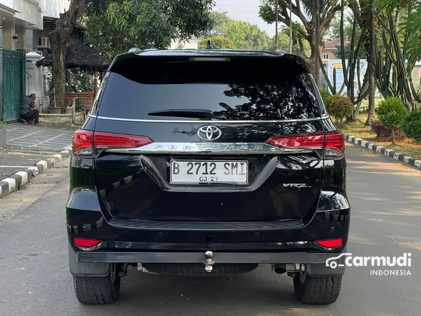 2016 Toyota Fortuner VRZ 4X2 SUV