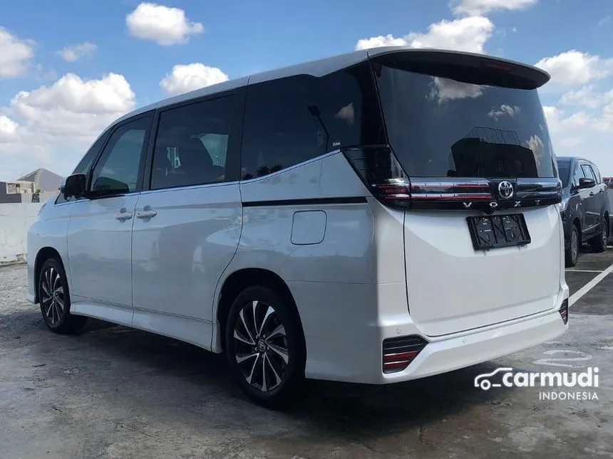 2024 Toyota Voxy Van Wagon