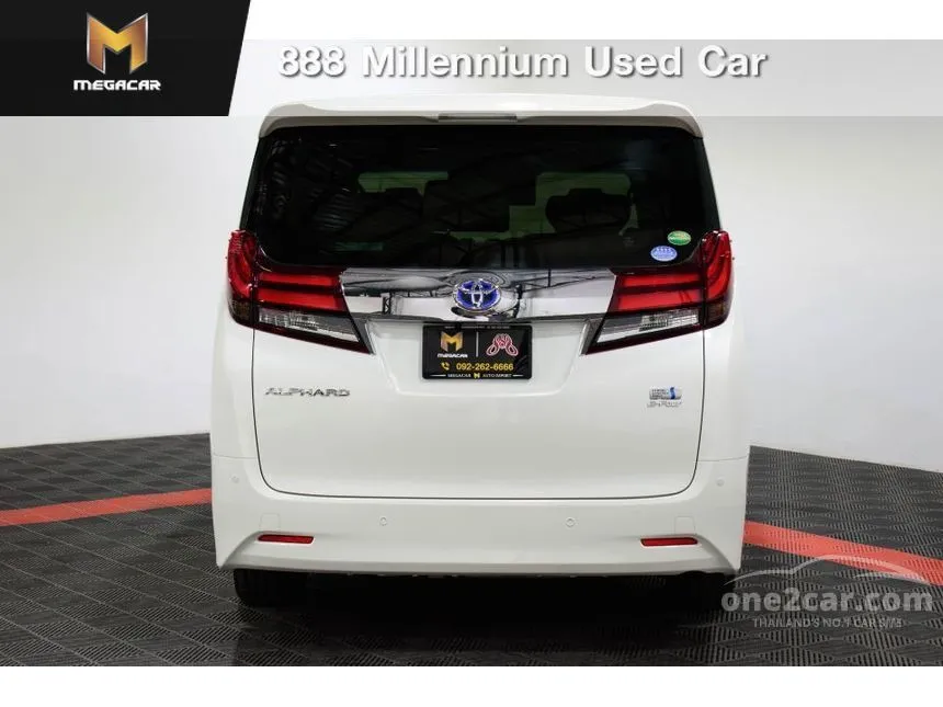 2016 Toyota Alphard HYBRID E-Four Van