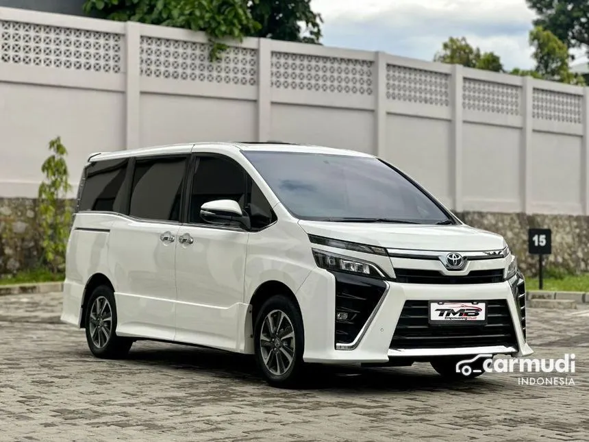 2019 Toyota Voxy MPV