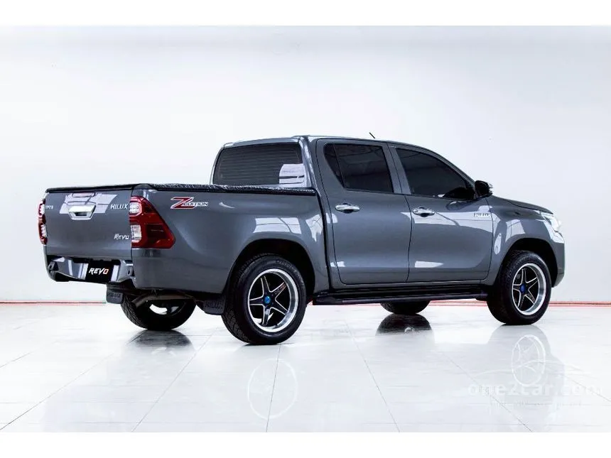 2022 Toyota HILUX REVO Z Edition Mid Double Cab Pickup