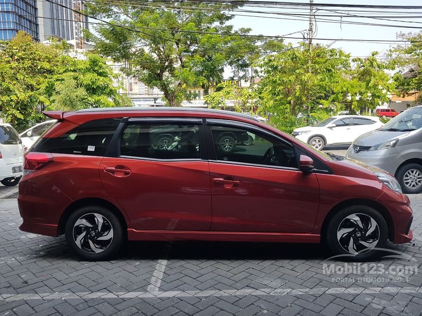 Jual Mobil Honda Mobilio 2019 RS 1 5 di Jawa Timur 