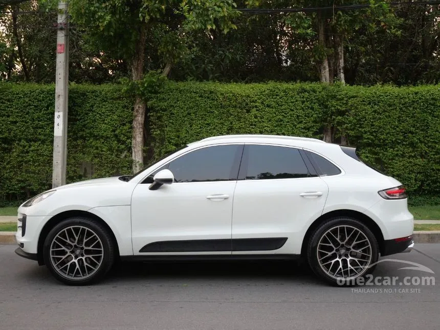 2020 Porsche MACAN SUV