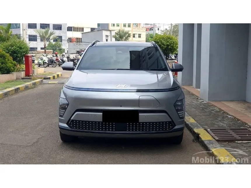 2024 Hyundai Kona Signature Long Range SUV