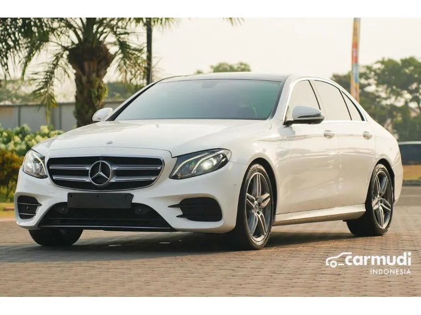 2018 Mercedes-Benz E300 AMG Line Sedan