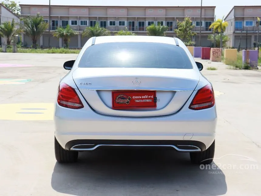 2015 Mercedes-Benz C180 Sedan