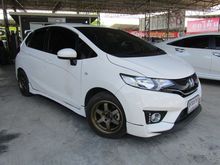 2016 Honda Jazz 1.5 (ปี 14-18) S i-VTEC Hatchback AT