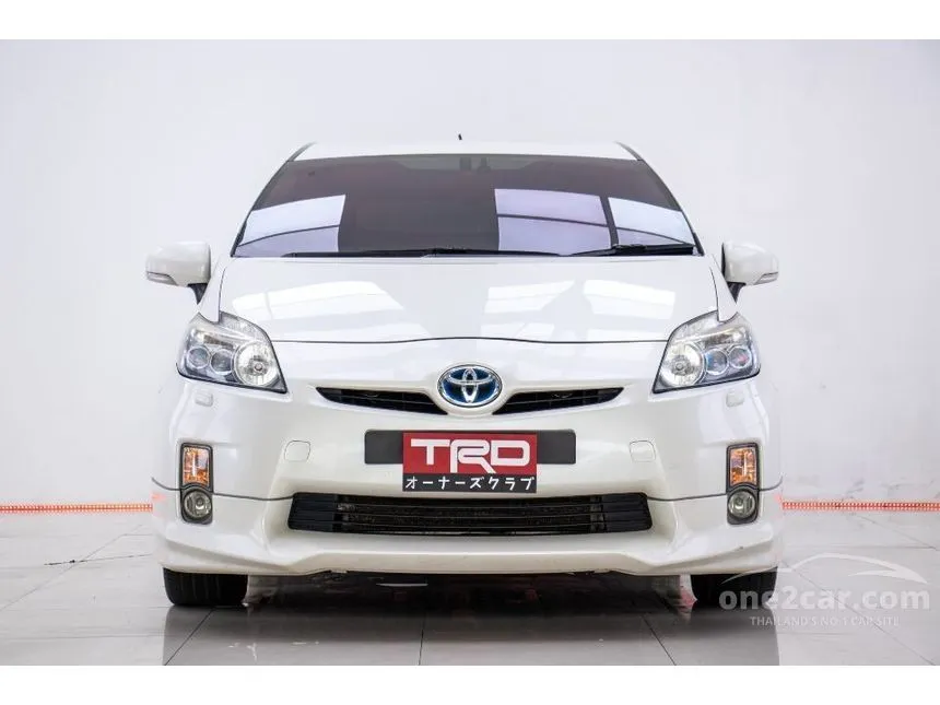 2011 Toyota Prius Hybrid E TRD Sportivo Hatchback
