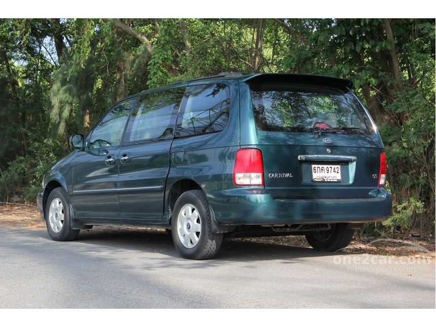 Kia carnival 2003