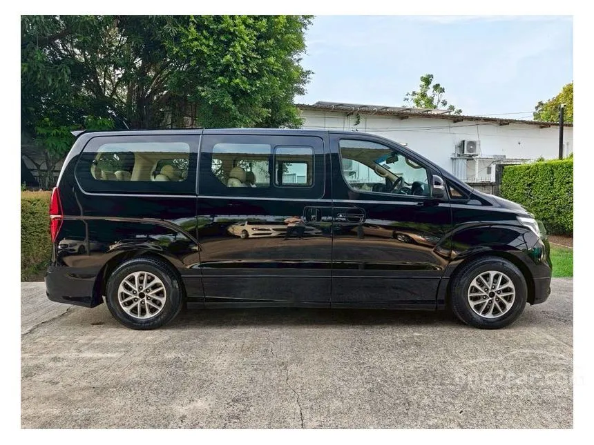 2019 Hyundai H-1 Deluxe Van