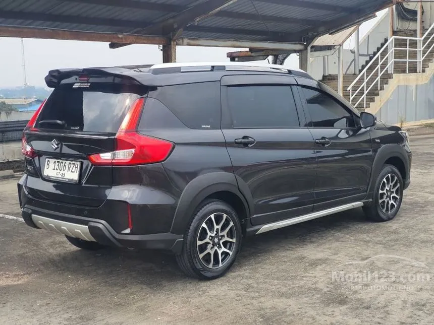 2024 Suzuki XL7 Zeta SUV