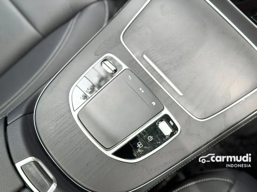 2022 Mercedes-Benz E300 AMG Line Sedan