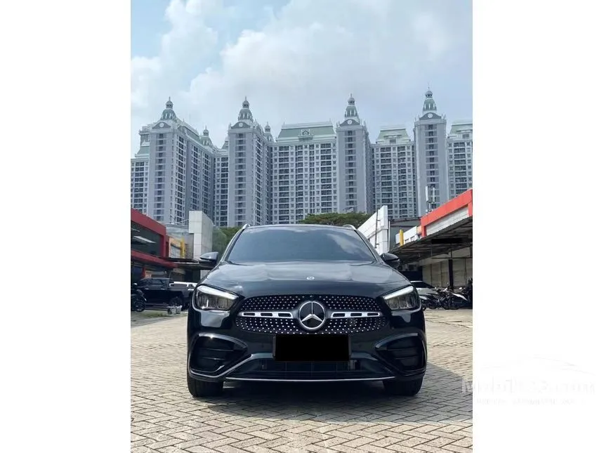 2024 Mercedes-Benz GLA200 AMG Line SUV