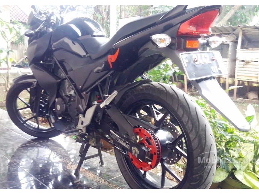 Jual Motor Honda CB 2014 0.2 di Jawa Barat Manual Others 