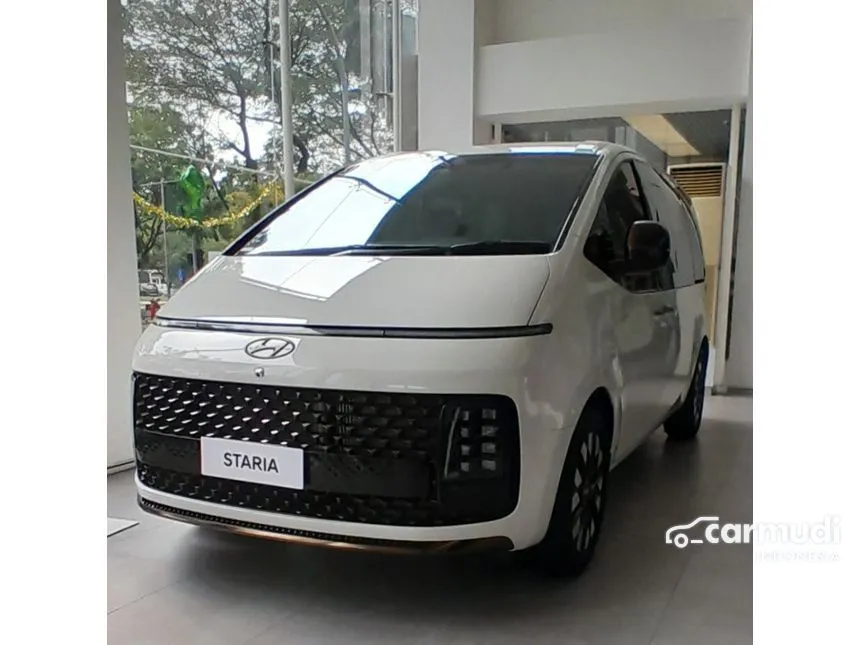 Jual Mobil Hyundai Staria 2024 Signature 7 2.2 di DKI Jakarta Automatic Wagon Putih Rp 1.060.500.000