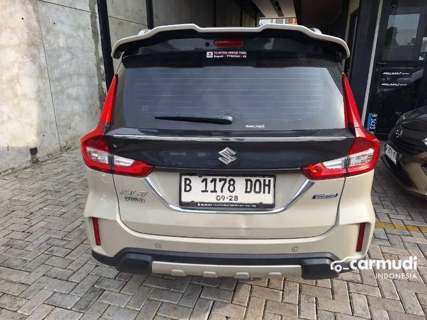 2023 Suzuki XL7 Alpha Hybrid SUV