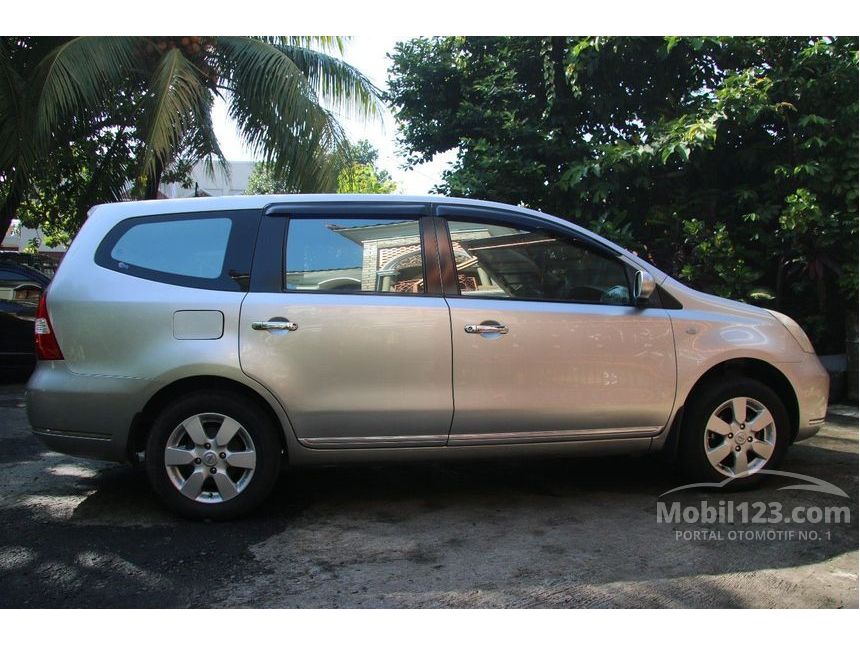 Jual Mobil Nissan Grand Livina 2010 XV 1.5 di Jawa Barat 