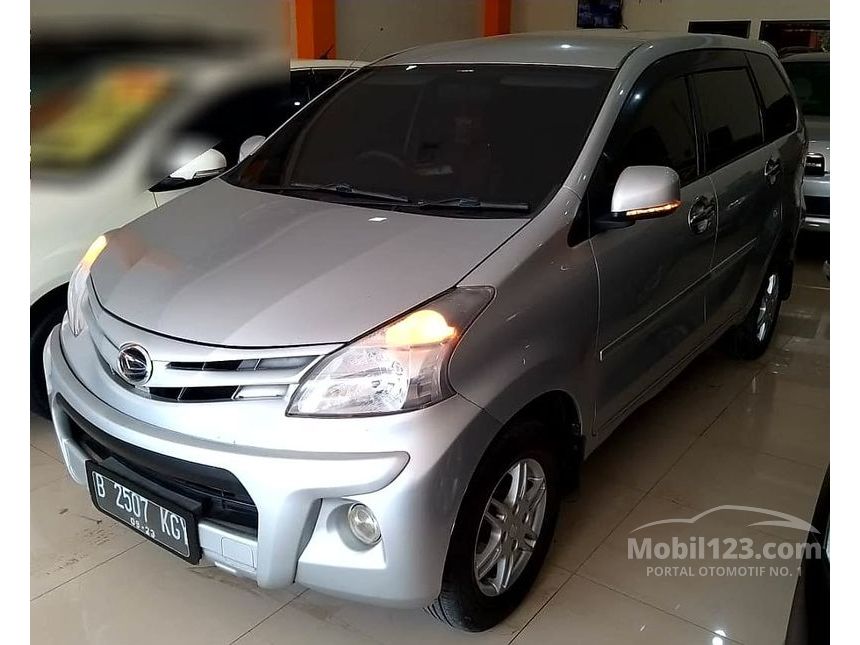 Jual Mobil  Daihatsu  Xenia  2013 R SPORTY 1 3 di Jawa Barat 