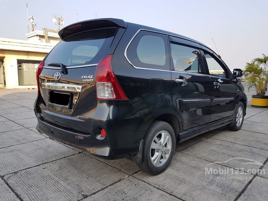 Jual Mobil  Toyota Avanza  2014 Luxury Veloz  1 5 di DKI 