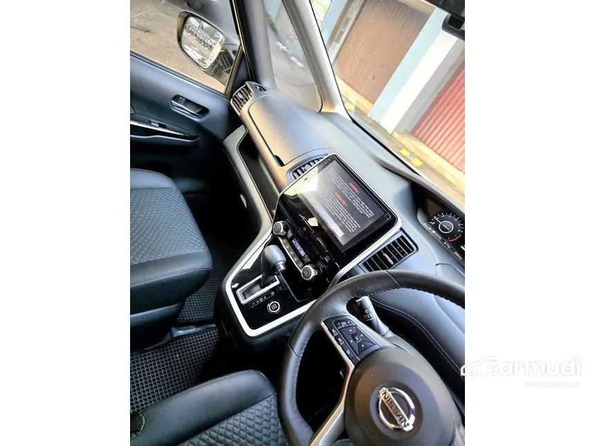 2022 Nissan Serena Highway star (2 Tone) MPV