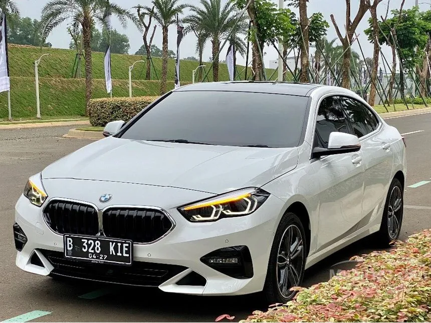 Jual Mobil BMW 218i 2022 Sport Line 1.5 di DKI Jakarta Automatic Gran Coupe Putih Rp 605.000.000
