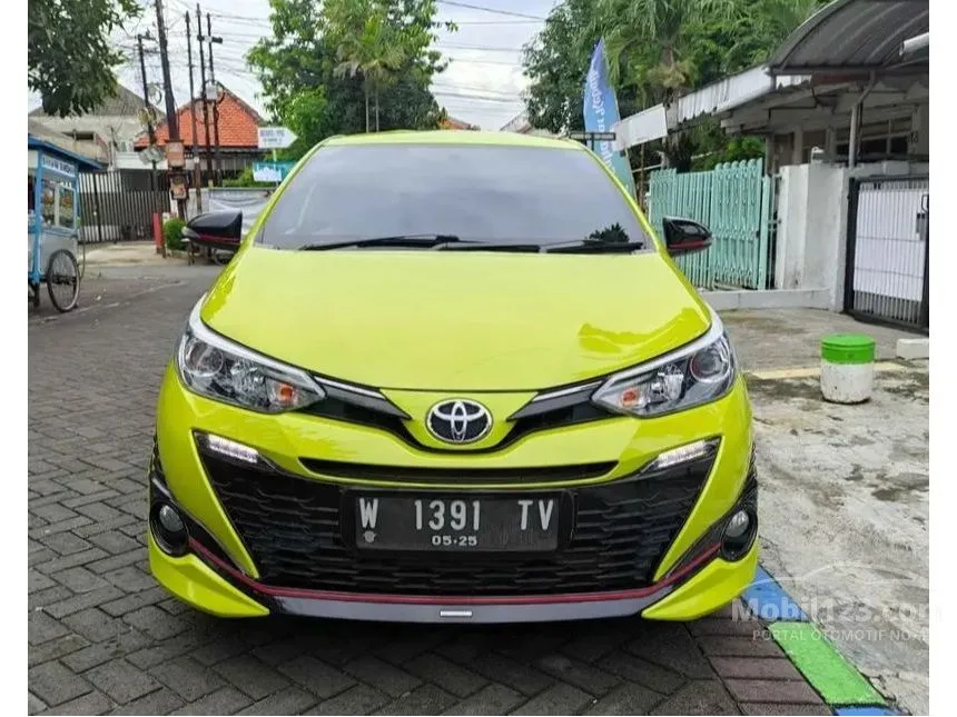 Jual Mobil Toyota Yaris 2020 TRD Sportivo 1.5 di Jawa Timur Automatic Hatchback Kuning Rp 225.000.000