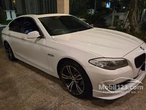 2013 BMW 520i 2.0 Luxury Sedan