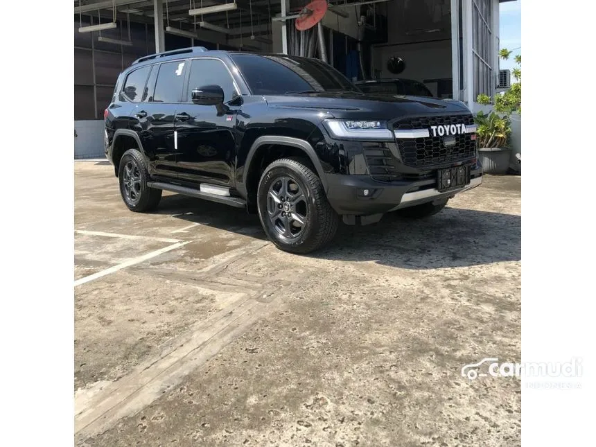 2024 Toyota Land Cruiser GR-S 70th Anniversary SUV