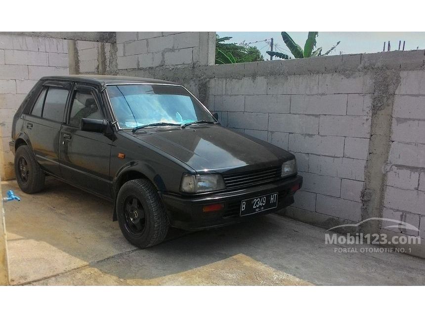 1985 Daihatsu Charade Sedan