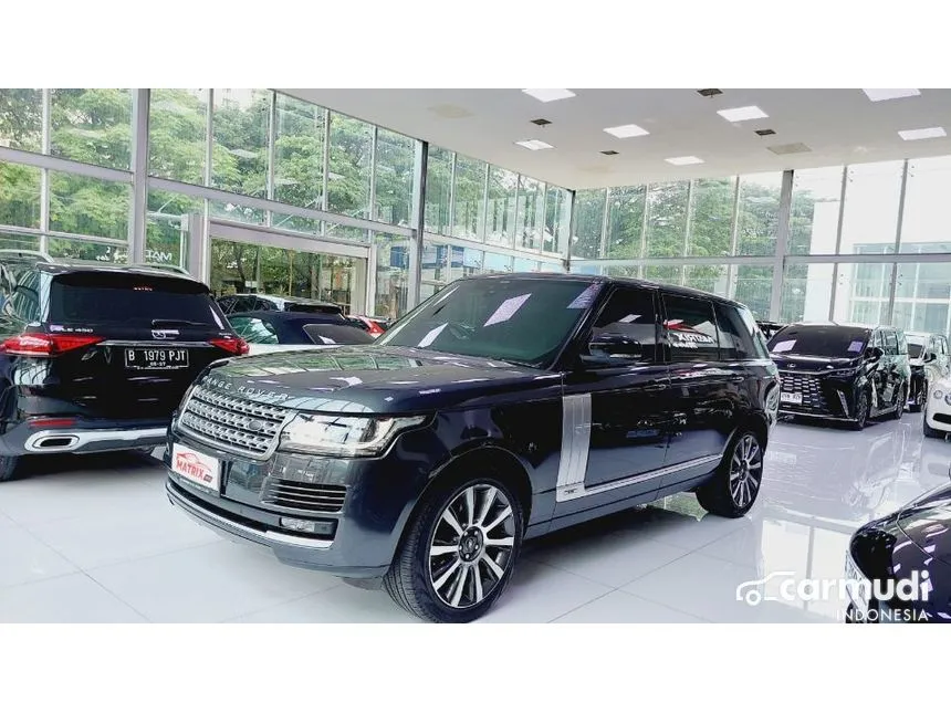 2017 Land Rover Range Rover Vogue SUV